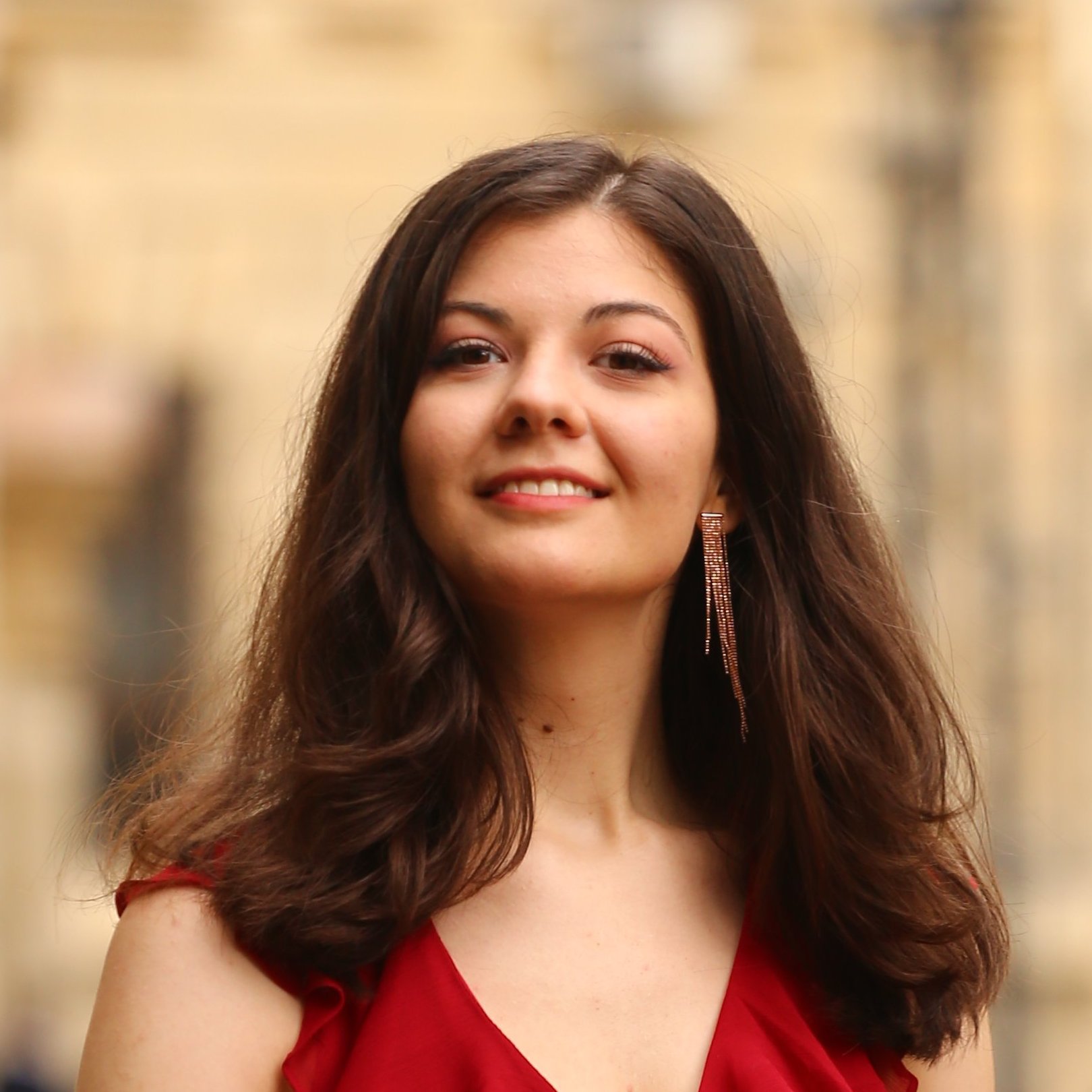 Miruna ZĂVELCĂ